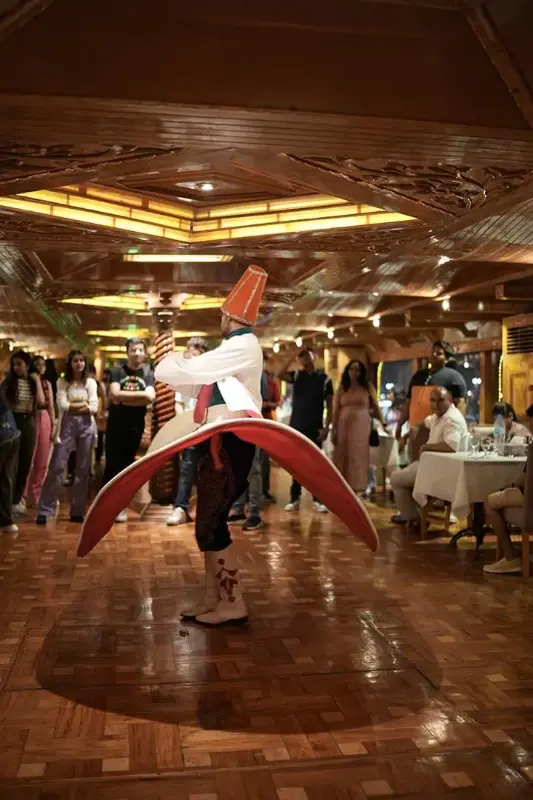 Dubai Creek 2 hour Dinner at Dhow Cruise